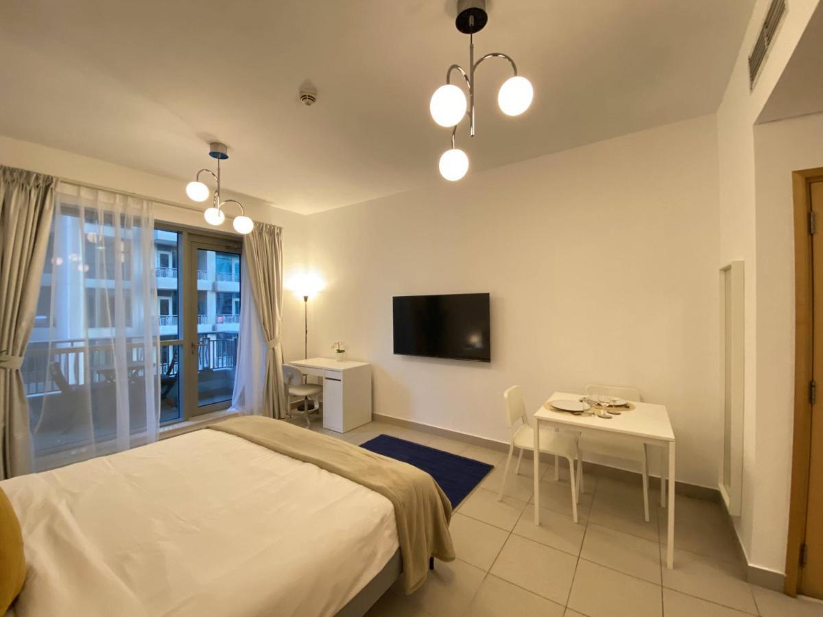 Lux Bnb Studio Downtown Fountain View Dubai Luaran gambar