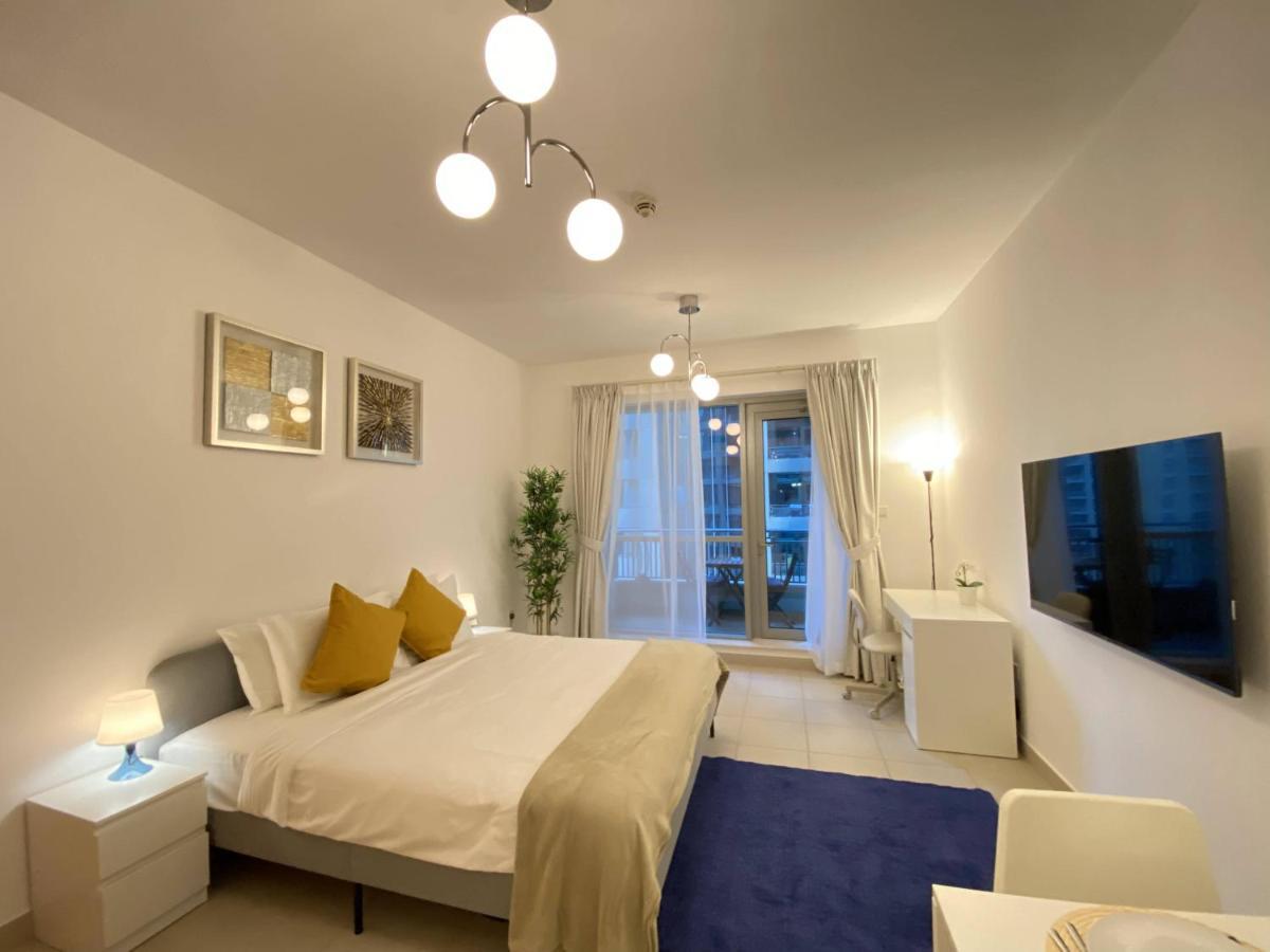 Lux Bnb Studio Downtown Fountain View Dubai Luaran gambar