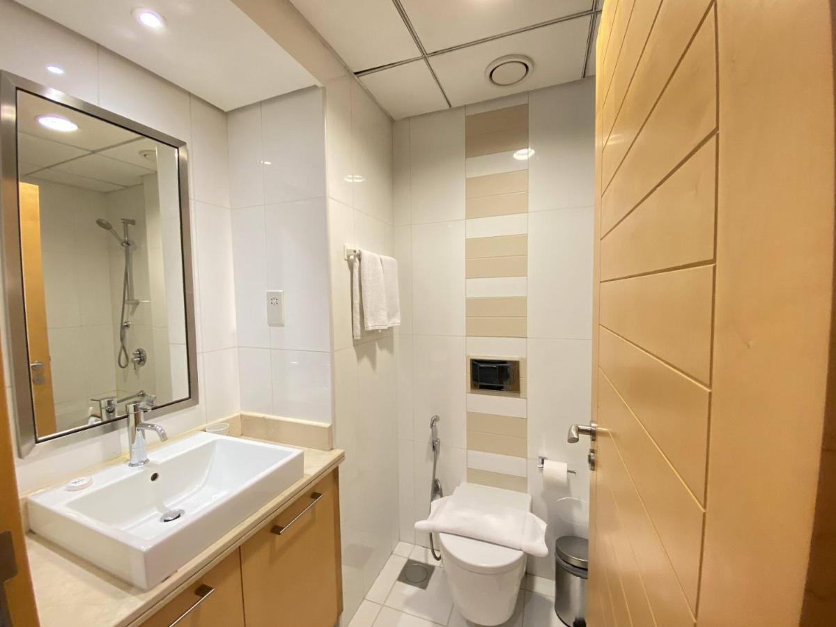 Lux Bnb Studio Downtown Fountain View Dubai Luaran gambar